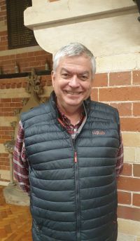 Simon Russell